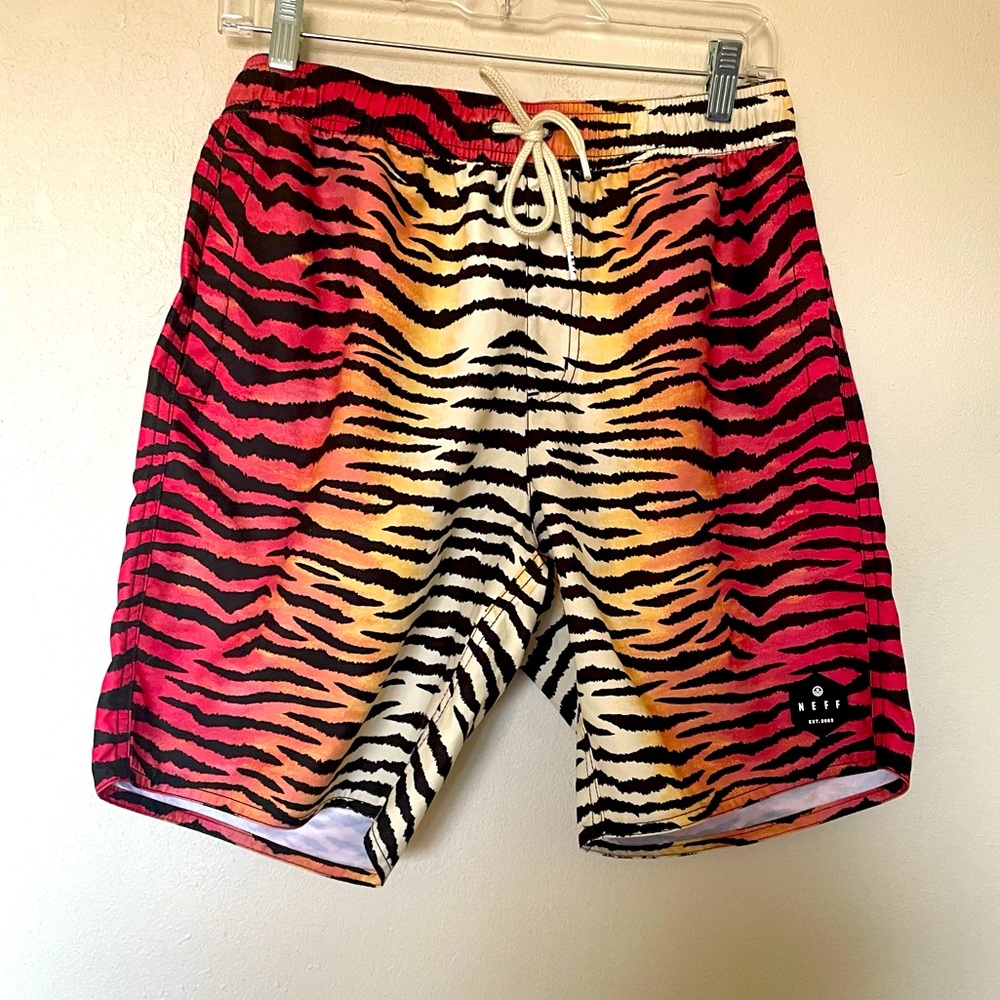 Men’s swim trunks tiger strip Neff